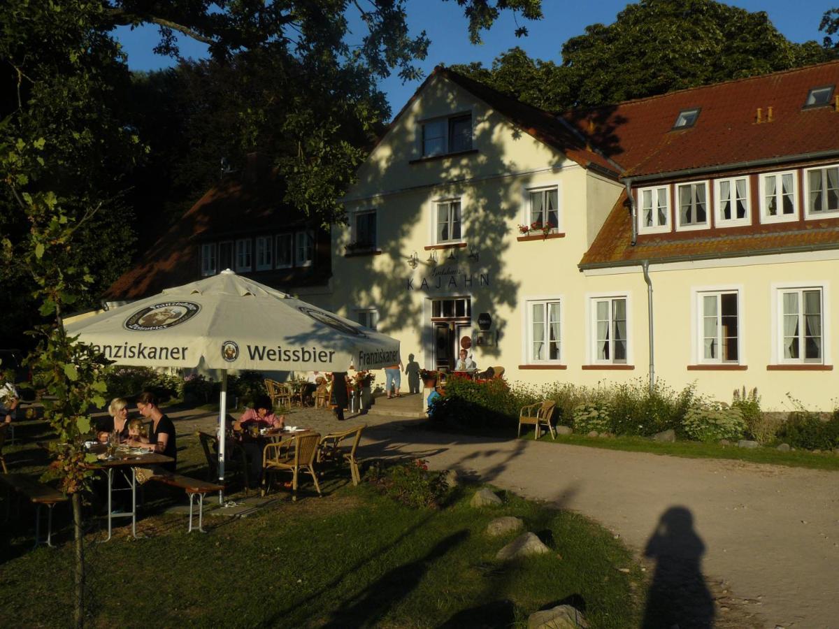 Hotel Gutshaus Kajahn Gustow (Vorpommern-Rugen)